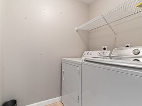 33 Barker Square Dr 33, Pembroke MA 02359