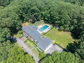 24 Appleton Ln, Boxford MA 01921