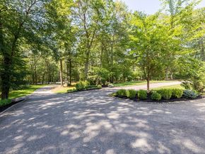 24 Appleton Ln, Boxford MA 01921