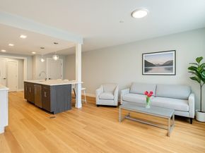 98 Prescott St 1b, Boston MA 02128