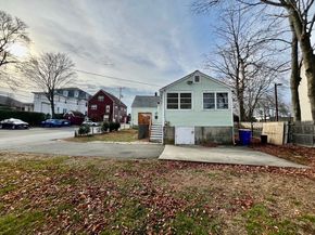 12 Cottage St, Randolph MA 02368