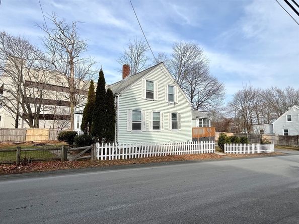 12 Cottage St, Randolph MA 02368