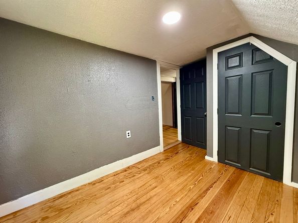 12 Cottage St, Randolph MA 02368