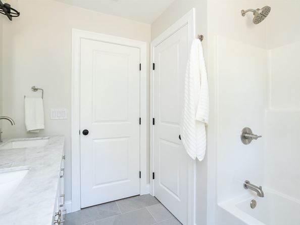 65 Great Neck Road, Wareham MA 02538