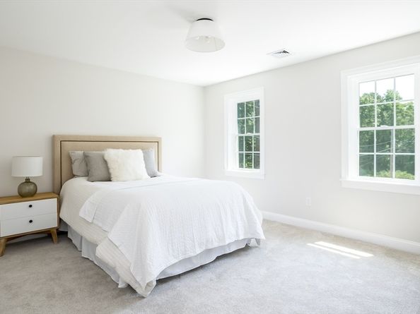 65 Great Neck Road, Wareham MA 02538