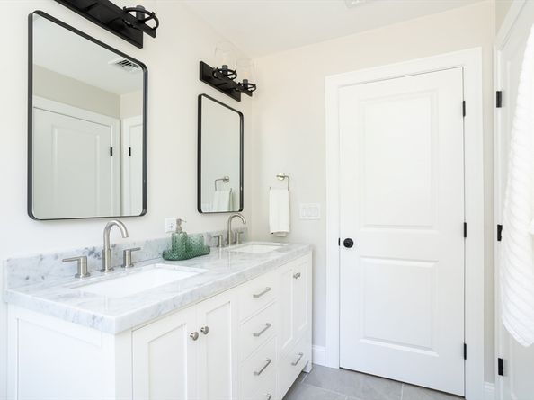 65 Great Neck Road, Wareham MA 02538