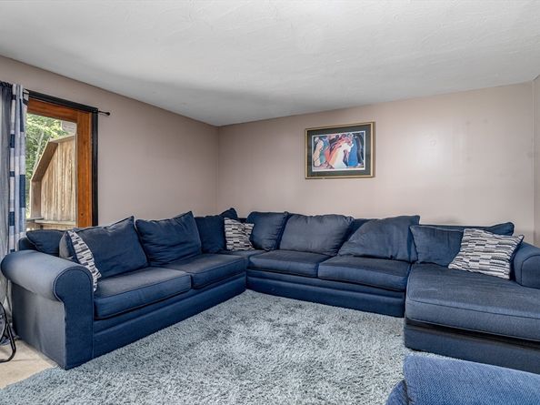 121 Morningside Street 121, Leominster MA 01453
