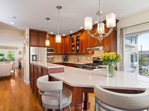 9 Whaler Ln 9, Quincy MA 02171