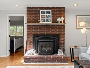 18 King Phillips Path, Duxbury MA 02332
