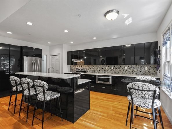 22 Highland Rd 22, Westford MA 01886