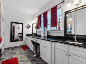 22 Highland Rd 22, Westford MA 01886