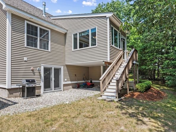 22 Highland Rd 22, Westford MA 01886