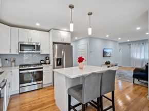 68 Liberty Sq, Rockland MA 02370