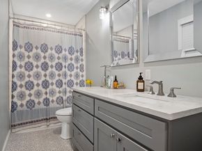 68 Liberty Sq, Rockland MA 02370