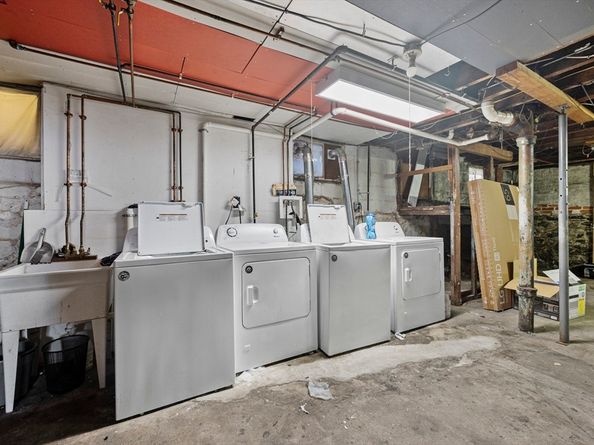 89 Central St, Somerville MA 02143
