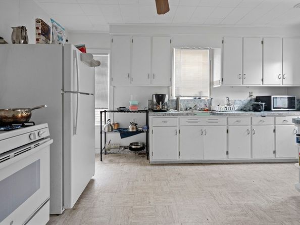 89 Central St, Somerville MA 02143