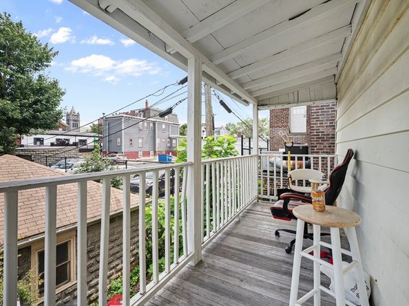 89 Central St, Somerville MA 02143