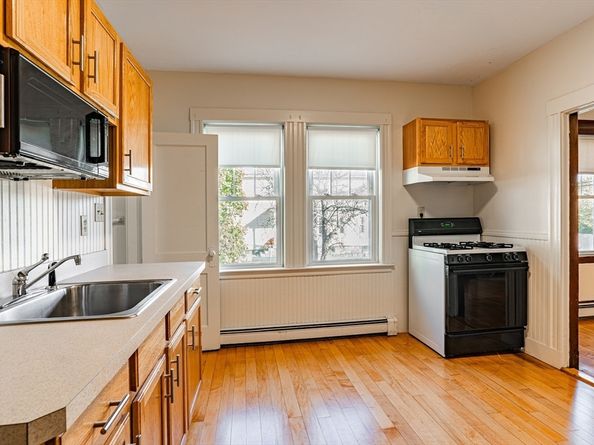 69 Suomi Road, Quincy MA 02169
