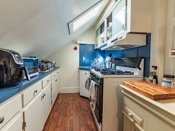 69 Suomi Road, Quincy MA 02169