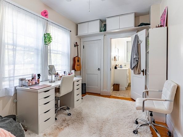 69 Suomi Road, Quincy MA 02169