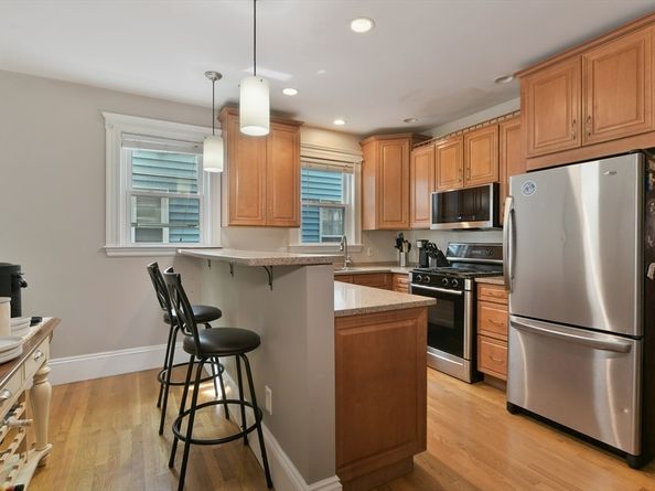 19 Howes St 1, Boston MA 02125