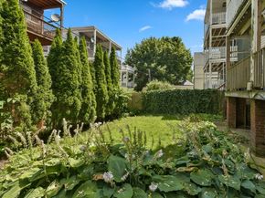 19 Howes St 1, Boston MA 02125