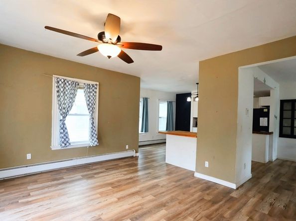 98 Drury Ave, Athol MA 01331