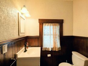 98 Drury Ave, Athol MA 01331