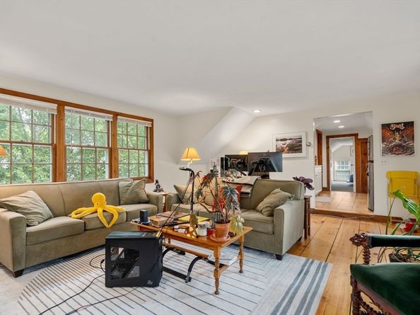 59 Pond Street, Natick MA 01760