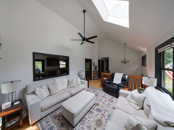 32 Lyford Road, Spencer MA 01562
