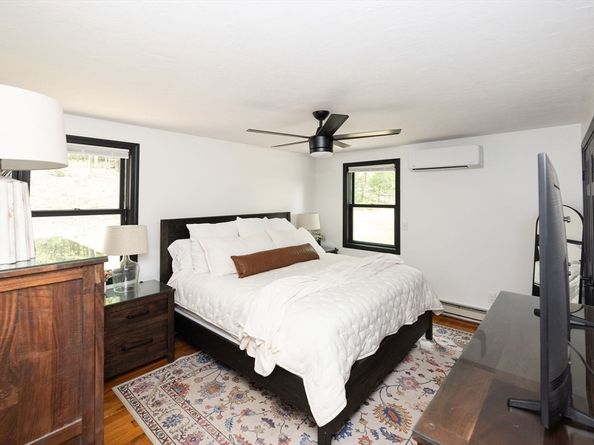 32 Lyford Road, Spencer MA 01562