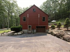 32 Lyford Road, Spencer MA 01562