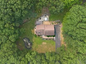 32 Lyford Road, Spencer MA 01562