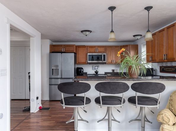 22 Bittersweet Blvd, Worcester MA 01607