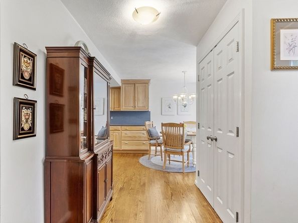 64 Valiant Way 64, Salem MA 01970