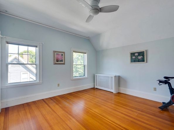 5 Bacon St, Winchester MA 01890