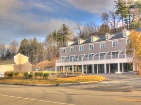 89 W Main St, Northborough MA 01532