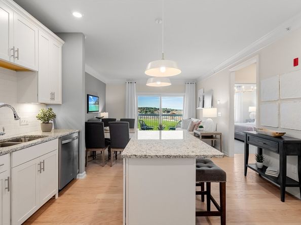 2 Codman Way 302, Westborough MA 01581