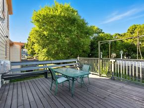 28 Edgeworth St, Weymouth MA 02189