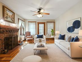 28 Edgeworth St, Weymouth MA 02189