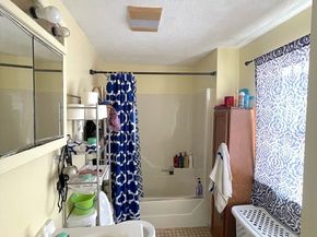 2 Keen St, Worcester MA 01603
