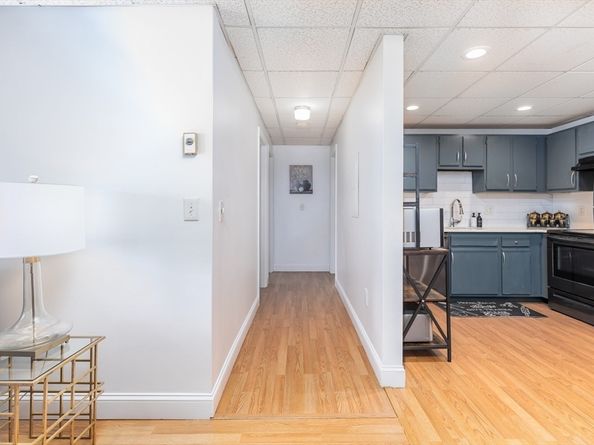 111 Foster 416, Peabody MA 01960
