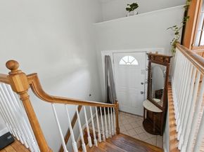 782 Bedford St, Whitman MA 02382