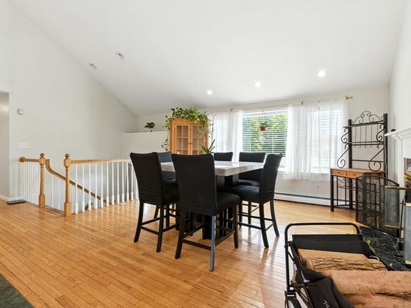 782 Bedford St, Whitman MA 02382