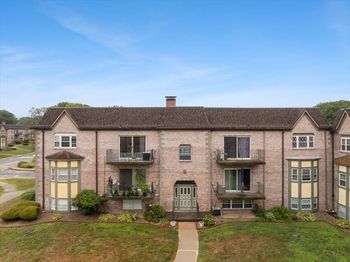 104 Oak Lane