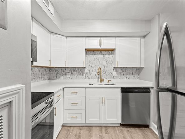104 Oak Lane 2, Brockton MA 02301