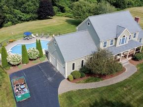 318 W Main St, Millbury MA 01527