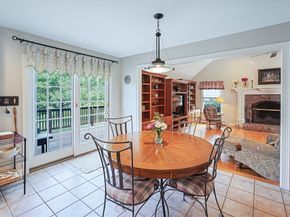 318 W Main St, Millbury MA 01527