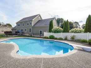318 W Main St, Millbury MA 01527