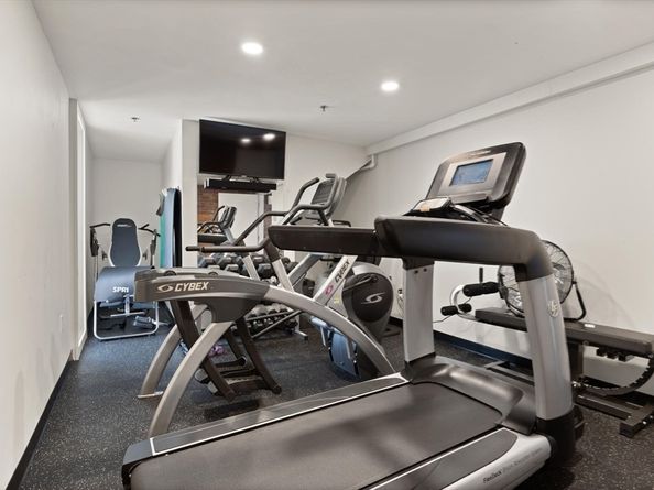 60 Dudley St 120, Chelsea MA 02150